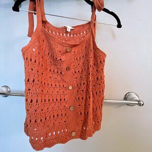 Hem & Thread Crochet Tie Shoulder Tank (Size M)